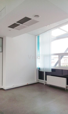 Фото: Бизнес-центр test