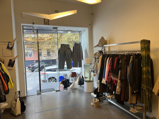 Фото: Коммерция на 1й линии в центре ! test