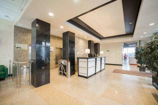 Фото: Сдам офисное помещение 59.3 м2, Розы Люксембург ул, 22, Екатеринбург г test