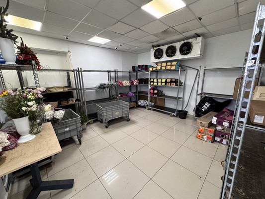 Фото: Продается коммерческое помещение, test