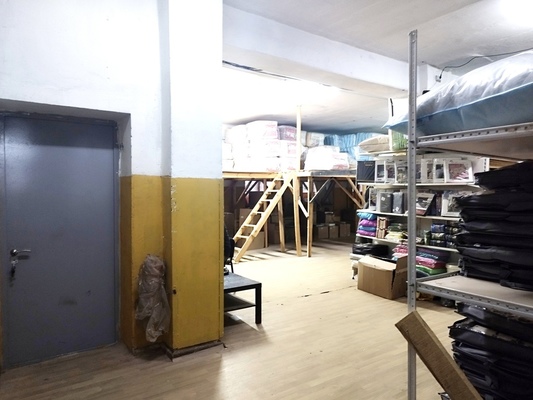 Фото: Производственная площадка, склад test