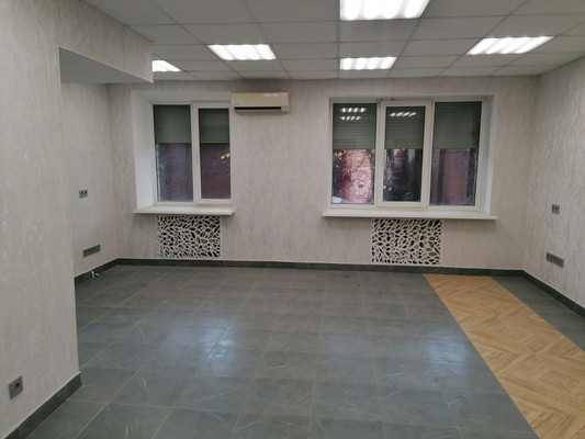 Фото: Первая линия в центре test