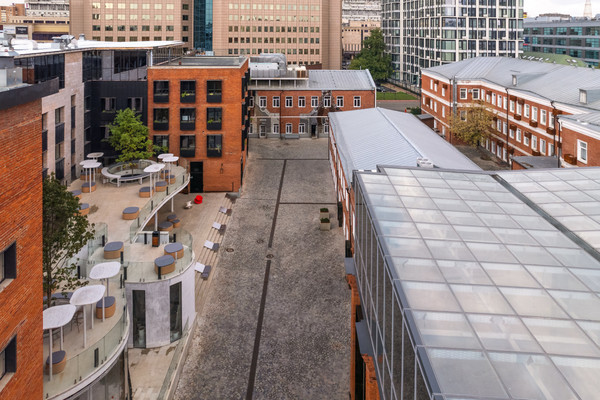 Фото: Свой вход с улицы, 200м от метро! test