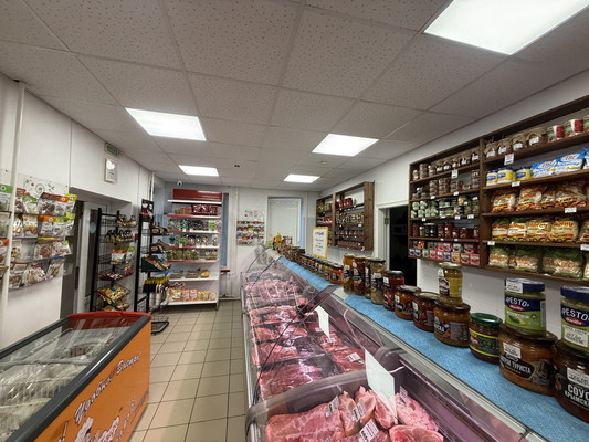 Фото: Торговая площадь, 70 кв.м. test