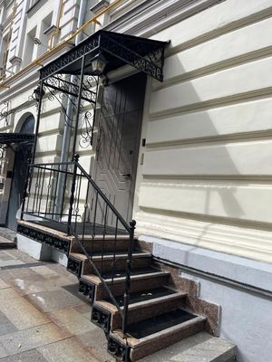 Фото: Помещение свободного назначения в Москва Петровский пер., 5С1 (160 кв.м.) test