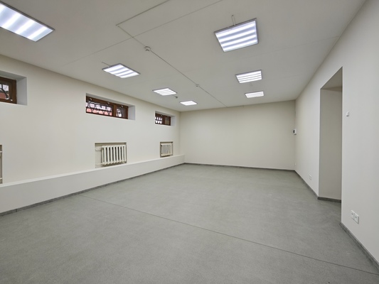 Фото: Сдам в аренду склад у Шарташского рынка test