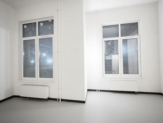 Фото: Густонаселеный квартал, два входа test