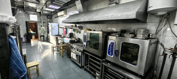 Фото: Сдаю кафе с оборудованием. test