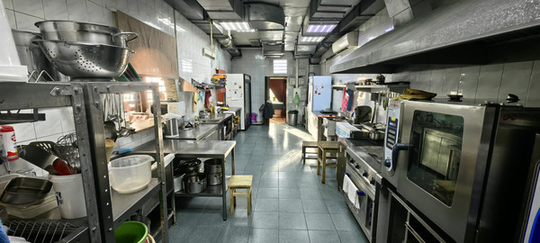 Фото: Сдаю кафе с оборудованием. test