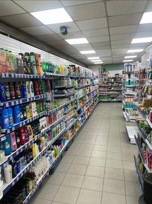 Фото: Торговая площадь в Москва Вильнюсская ул., 5 (235 кв.м.) test