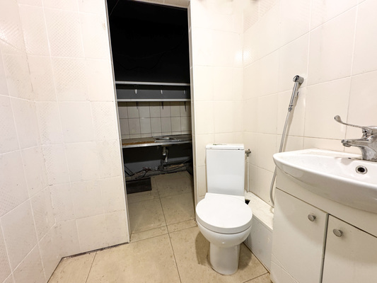 Фото: Сдам коммерческое помещение площадью 176 кв.м. на первом этаже с двумя отдельными входами test