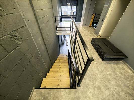 Фото: Аренда торгового помещения 79 кв.м. test