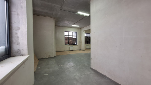 Фото: Ритейл с ремонтом 91кв.м. test