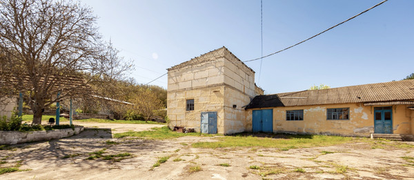 Фото: Консервный завод с участком! test