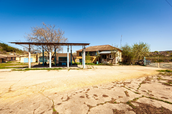 Фото: Консервный завод с участком! test