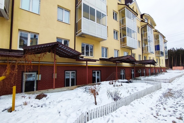 Фото: Сдам в аренду помещение свободного назначения 185 кв. метра в Академическом районе по ул. Очеретина. test