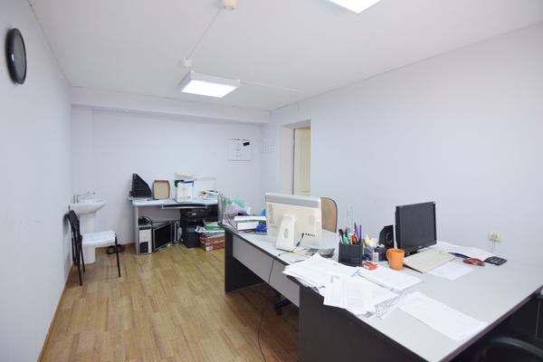 Фото: Офис с отдельным входом test