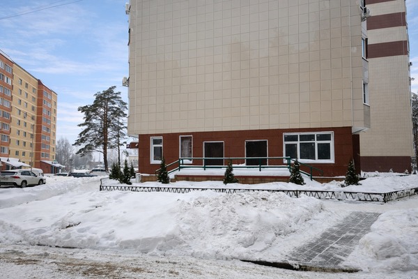 Фото: Пом. у входа на "Спартак", 98м2 test