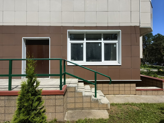 Фото: Пом. у входа на "Спартак", 98м2 test