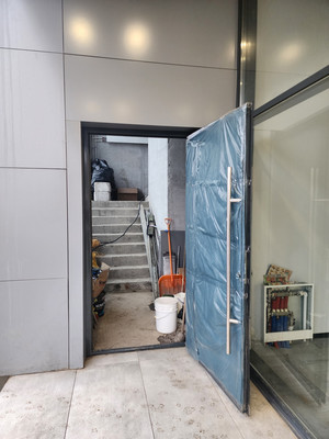 Фото: Сдается площадь в ТЦ 2 этаж test