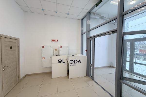 Фото: Сдам коммерческое помещение 71.1 м2, Расковой ул, 8, Екатеринбург г test