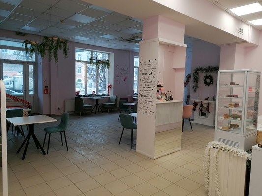 Фото: Первая линия под салон/магазин test