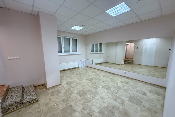 Фото: Сдам коммерческое помещение 90.4 м2, Анатолия Мехренцева ул, 1, Екатеринбург г test