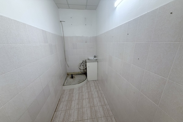 Фото: Сдам коммерческое помещение 90.4 м2, Анатолия Мехренцева ул, 1, Екатеринбург г test