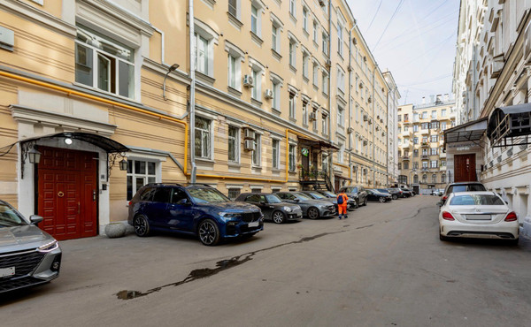 Фото: ПСН на Тверской с парковкой test