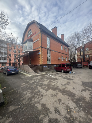 Фото: Сдаётся отдельное здание 519 кв.м test