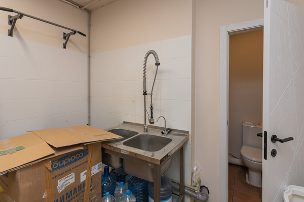 Фото: Продается коммерческое помещение, test