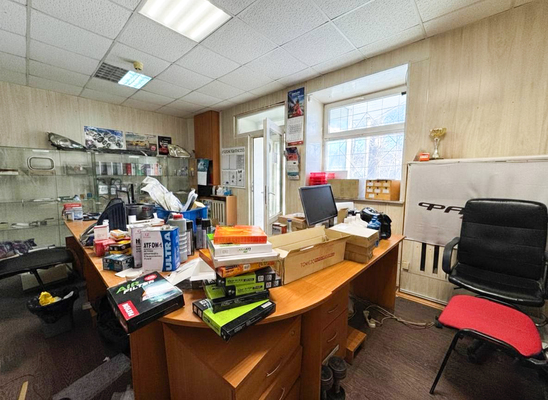 Фото: Сдам торговое помещение 69.9 м2, Отдельный пер, 7, Екатеринбург г test