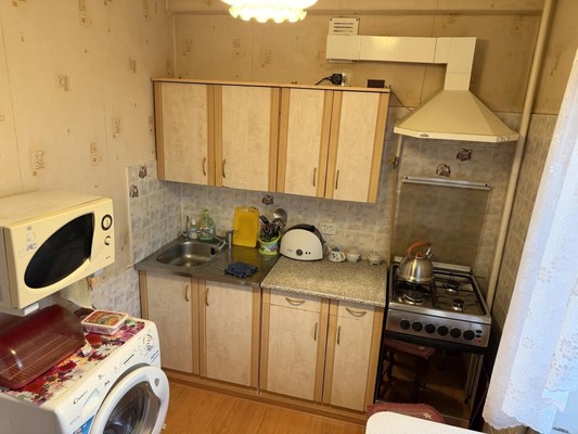 Квартира в аренду в Екатеринбурге, Ангарская ул, 46