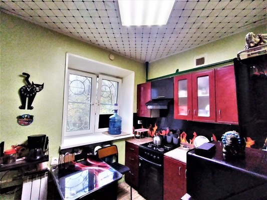 Квартира на продажу в Нижнем Тагиле, Свердлова ул, 3