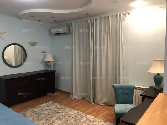 Продам трехкомнатную (3-комн.) квартиру, Я.Фабрициуса (Хостинский р-н) ул, 2/4 а, Сочи г