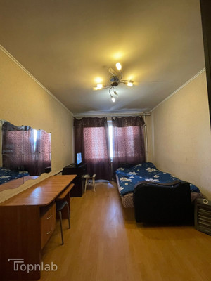 Продам комнату в 6-комн. квартире, Ударников пр-кт, 36а, Санкт-Петербург г