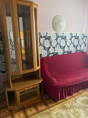 Продам трехкомнатную (3-комн.) квартиру, Корчагина (Центральный р-н) ул, 13, Сочи г