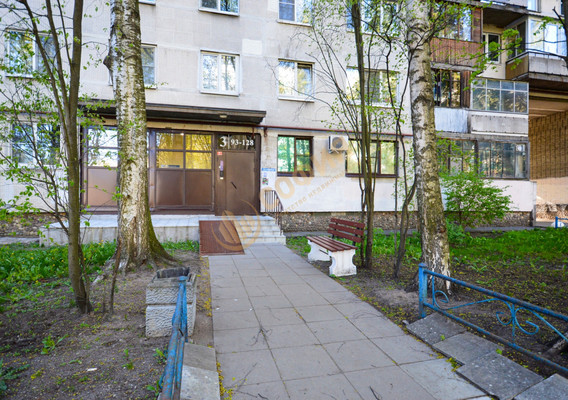 Продам многокомнатную квартиру, Наличная ул, 36Ак5, Санкт-Петербург г