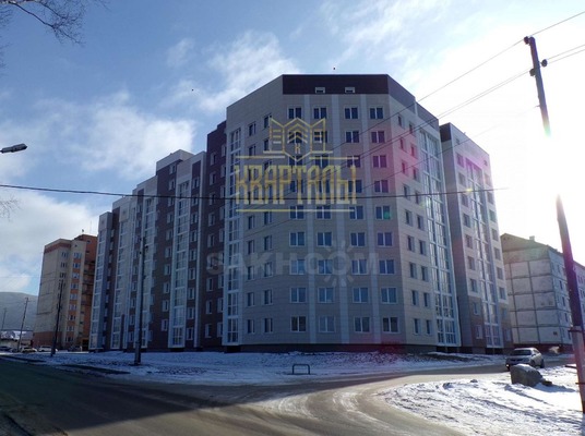 Продам трехкомнатную (3-комн.) квартиру, Больничная ул, 59, Южно-Сахалинск г