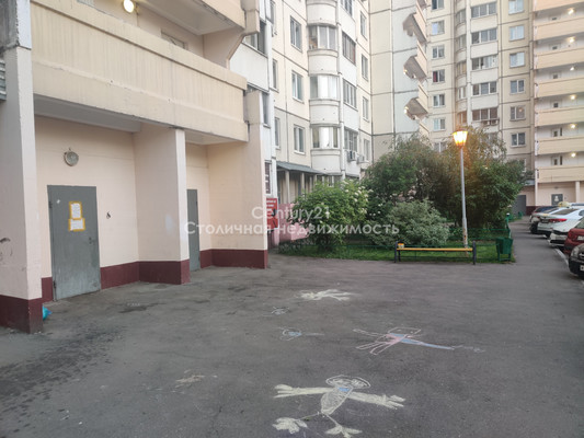 Продам двухкомнатную (2-комн.) квартиру, Белая дача мкр, 23, Котельники г