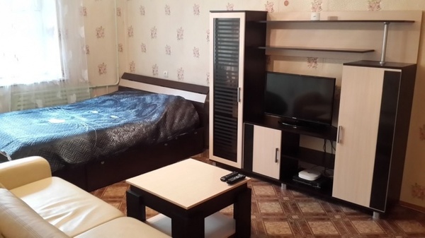 Сдам однокомнатную (1-комн.) квартиру, Устинова ул, 8, Далматово г