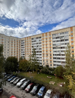 Продам многокомнатную квартиру, Лёни Голикова ул, 52к3, Санкт-Петербург г