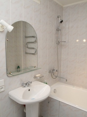 Сдам двухкомнатную (2-комн.) квартиру, Пушкинская ул, 121, Буденновск г