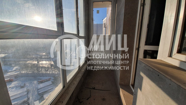 Продам трехкомнатную (3-комн.) квартиру, Лобачевского ул, 118к5, Москва г