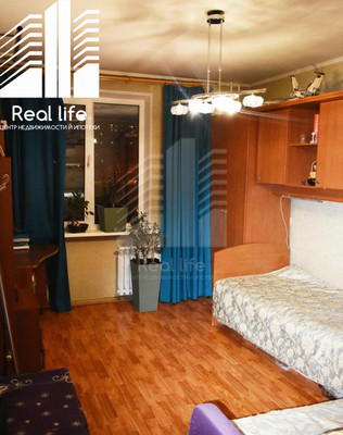 Продам трехкомнатную (3-комн.) квартиру, Школьная ул, 82, Видное г
