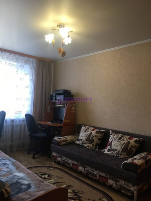 Продам трехкомнатную (3-комн.) квартиру, Комсомольская ул, 69, Ялуторовск г