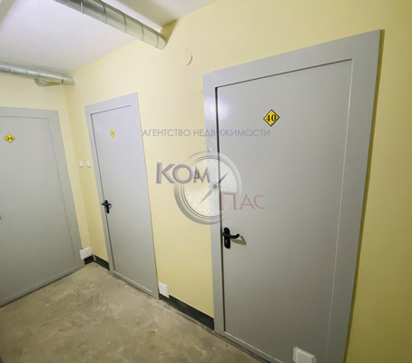 Продам многокомнатную квартиру, Октябрьский пр-кт, 106, Киров г