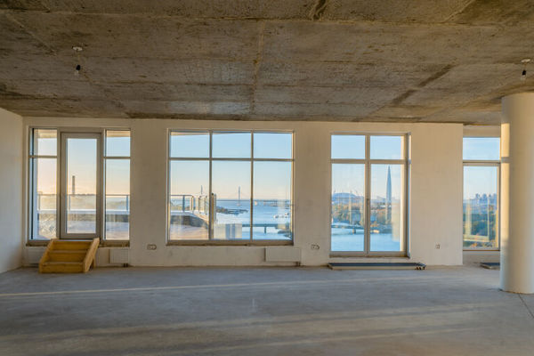 Продам многокомнатную квартиру, Ждановская ул, д. 45, Санкт-Петербург г