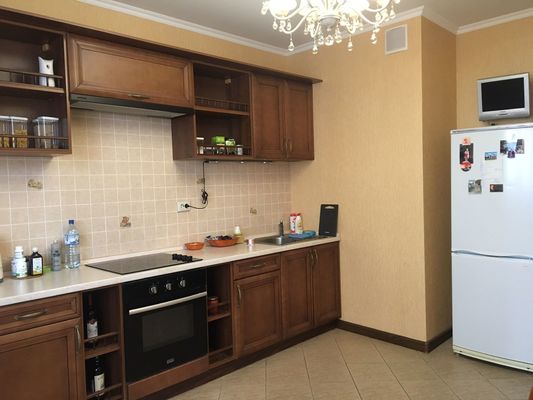 Сдам однокомнатную (1-комн.) квартиру, Первомайский пр-кт, 76к3, Рязань г