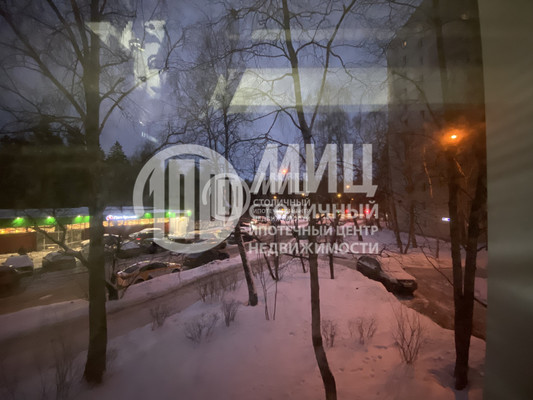 Продам двухкомнатную (2-комн.) квартиру, Московский пр-кт, 349, Зеленоград г